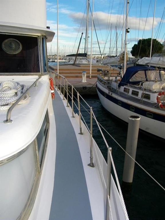 Yacht Bateau Moteur Benetti 19M Ξενοδοχείο Σετ Εξωτερικό φωτογραφία